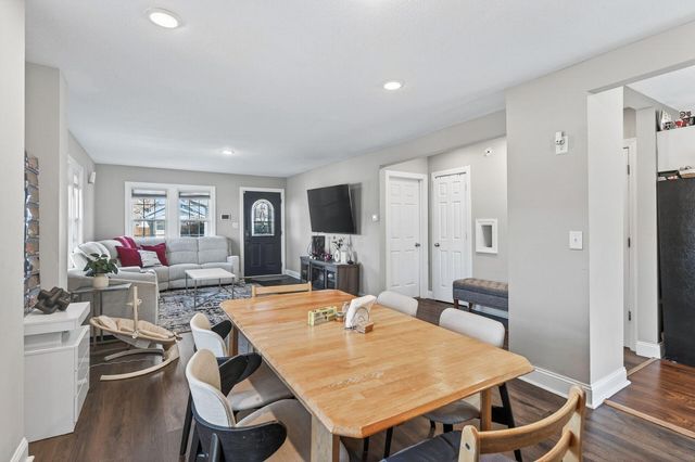 1794 Arlington Avenue E, Saint Paul, MN 55119