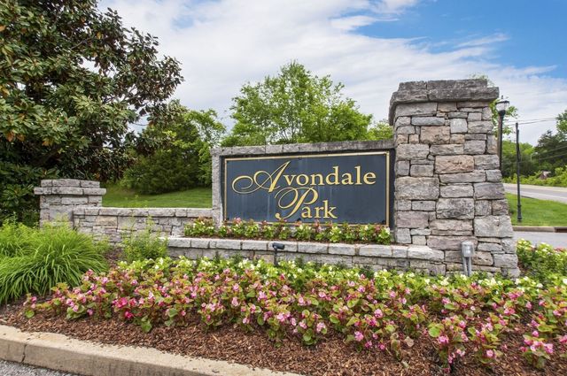 1581 Brockton Ln, Nashville, TN 37221