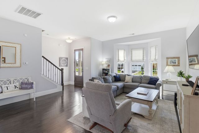 1581 Brockton Ln, Nashville, TN 37221