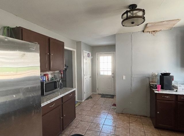 145 Cambridge, Springfield, MA 01109