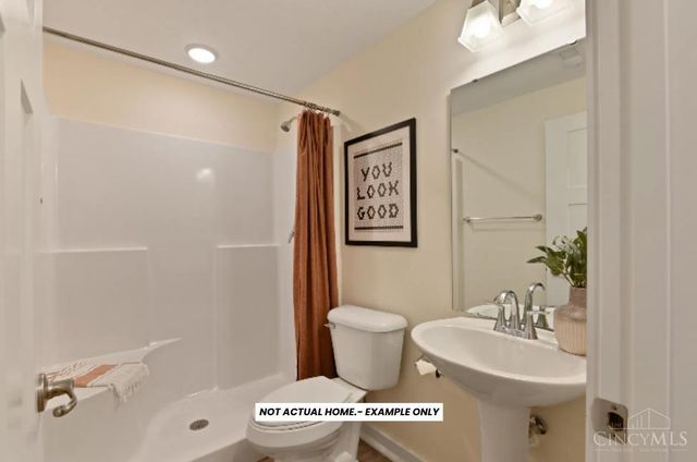 45 Chestnut Street, Springboro, OH 45066