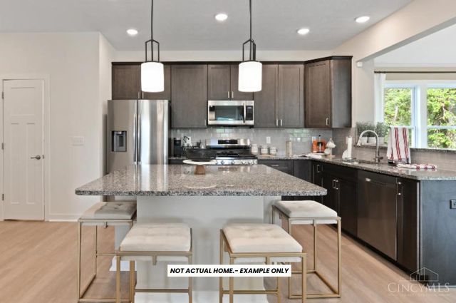 45 Chestnut Street, Springboro, OH 45066