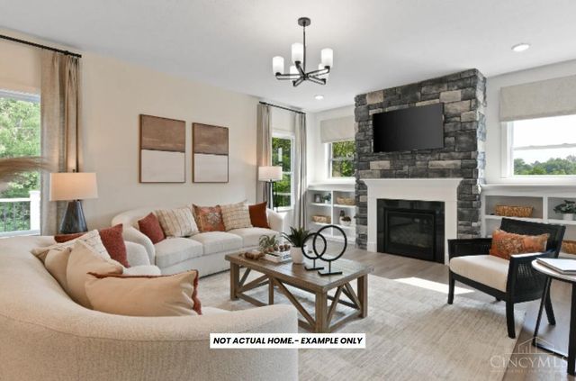 45 Chestnut Street, Springboro, OH 45066