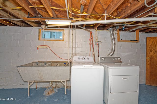 105 Sacandaga Road, Scotia, NY 12302