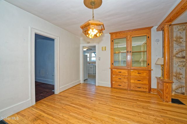 105 Sacandaga Road, Scotia, NY 12302