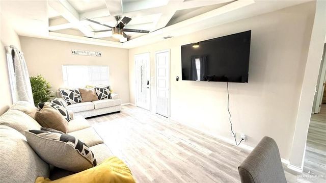 1415 E Thompson Road, Edinburg, TX 78542