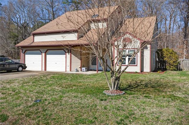222 Susan Newton LN, Yorktown, VA 23693