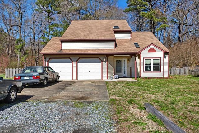 222 Susan Newton LN, Yorktown, VA 23693