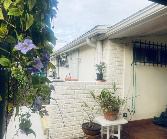 6831 SW 2nd St front, Miami, FL 33144