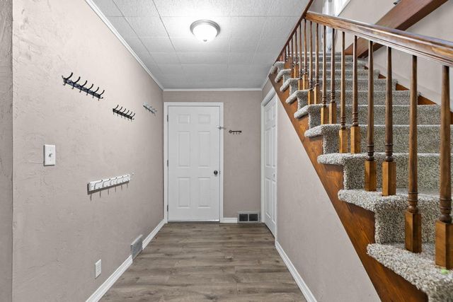 1937 SIMPSON STREET, Oshkosh, WI 54902
