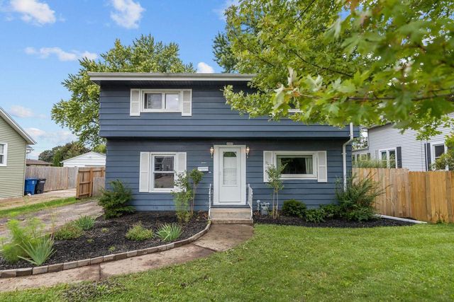1937 SIMPSON STREET, Oshkosh, WI 54902