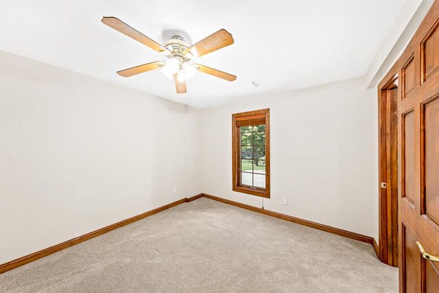 N29W26152 Coachman DRIVE, Pewaukee, WI 53072