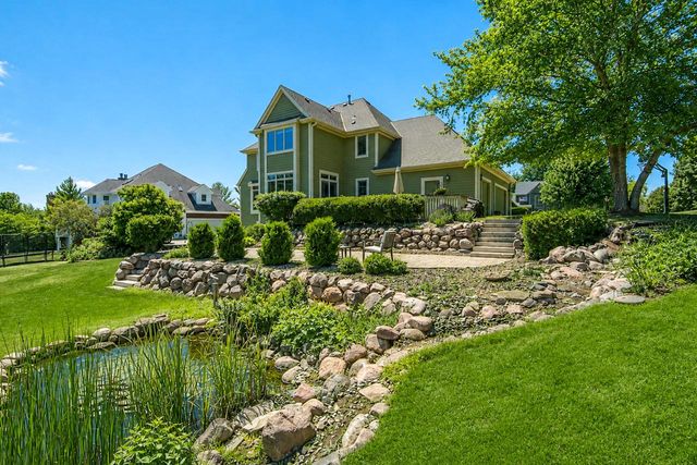 N29W26152 Coachman DRIVE, Pewaukee, WI 53072