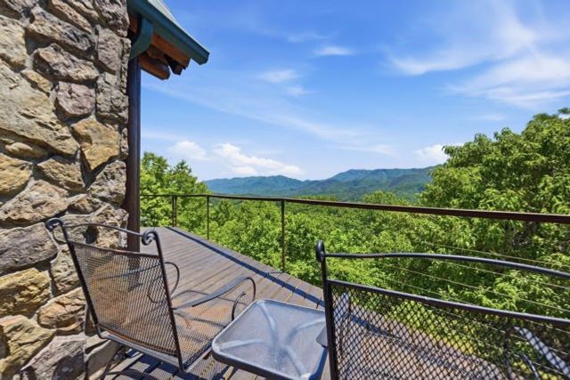 1440 Valley View Heights Lane, Andrews, NC 28901