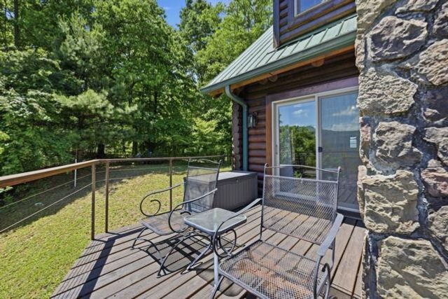 1440 Valley View Heights Lane, Andrews, NC 28901