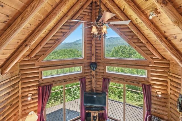 1440 Valley View Heights Lane, Andrews, NC 28901