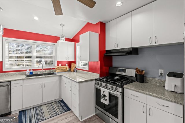 120 Adamson Drive, Carrollton, GA 30117