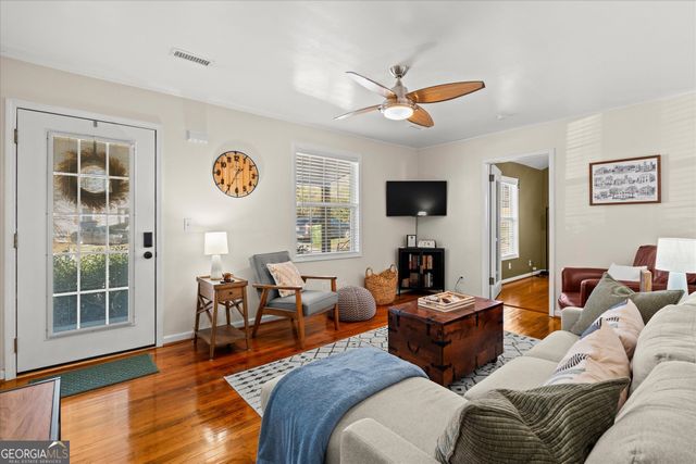 120 Adamson Drive, Carrollton, GA 30117