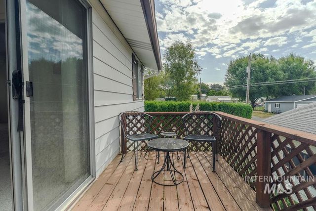 421 E Avenue E, Jerome, ID 83338