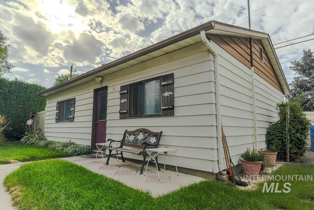 421 E Avenue E, Jerome, ID 83338