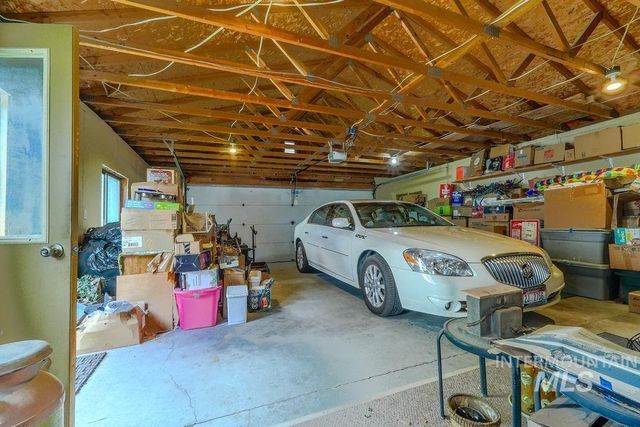 421 E Avenue E, Jerome, ID 83338
