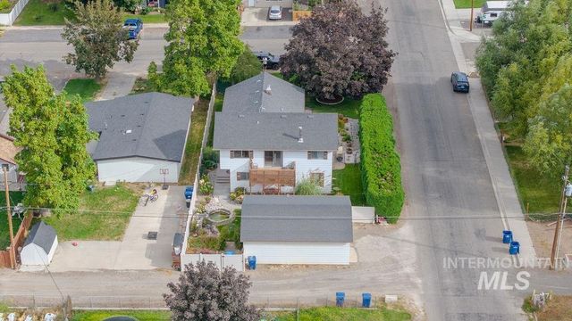 421 E Avenue E, Jerome, ID 83338