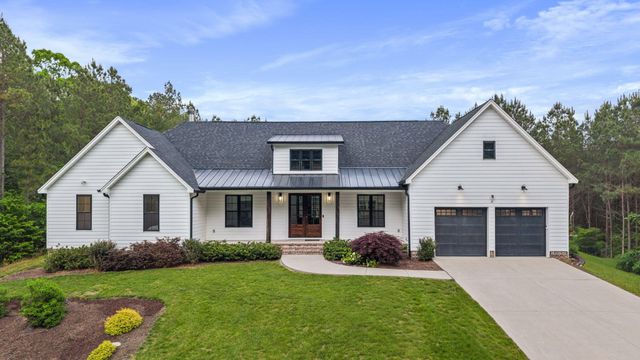 1618 Van Davis Road, NW, Charleston, TN 37310