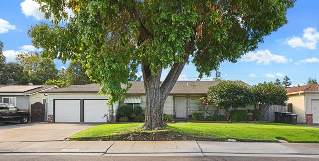 2958 Elmwood Ave, Stockton, CA 95204