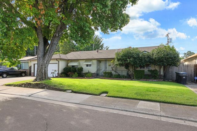 2958 Elmwood Ave, Stockton, CA 95204