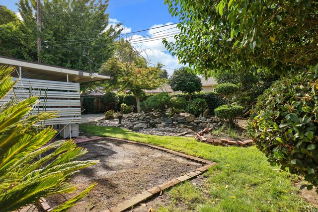 2958 Elmwood Ave, Stockton, CA 95204