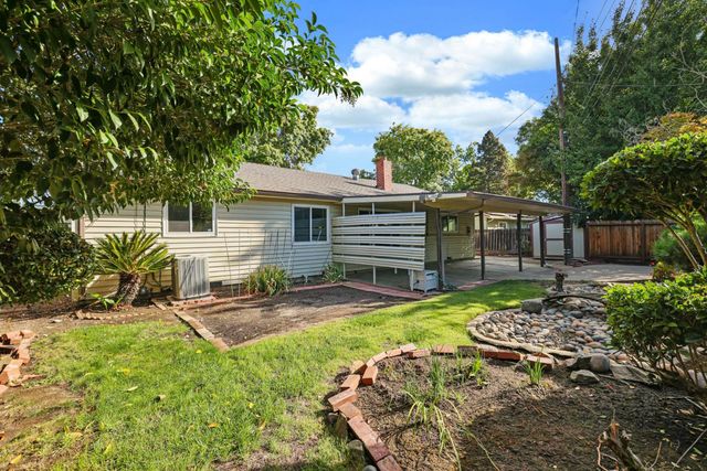 2958 Elmwood Ave, Stockton, CA 95204