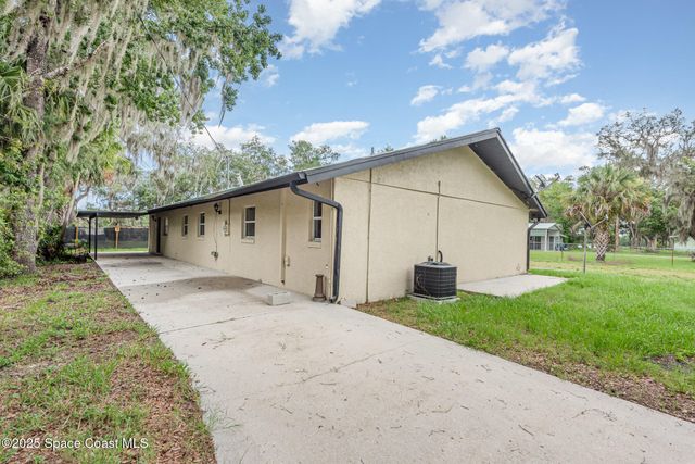 4085 Cypress Bend, Geneva, FL 32732