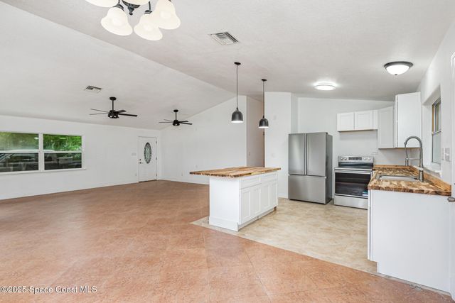 4085 Cypress Bend, Geneva, FL 32732