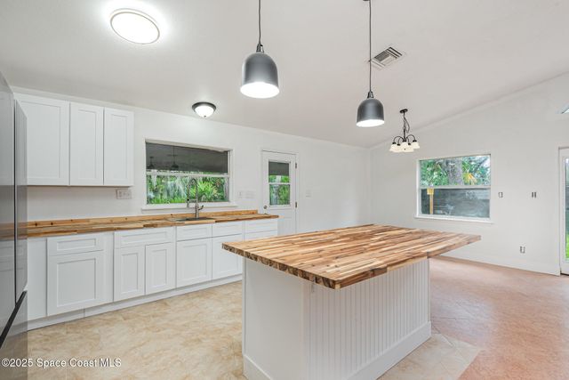 4085 Cypress Bend, Geneva, FL 32732