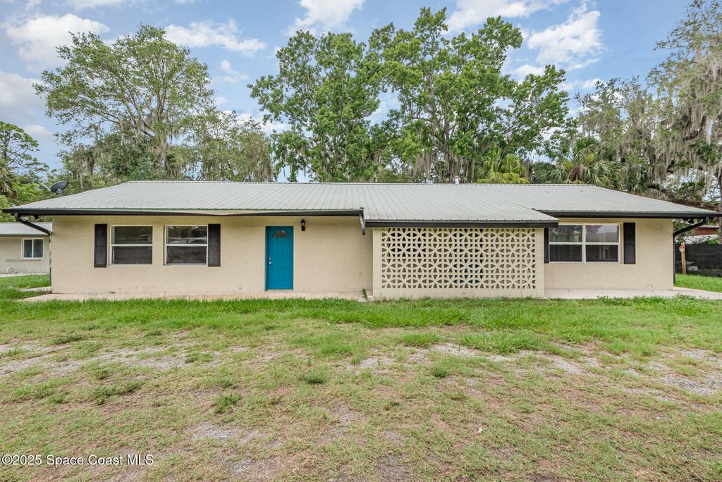 4085 Cypress Bend, Geneva, FL 32732