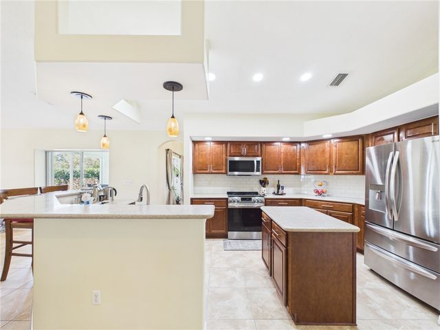 739 S Easy Street, Sebastian, FL 32958