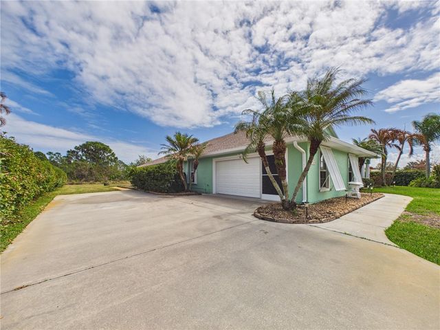739 S Easy Street, Sebastian, FL 32958