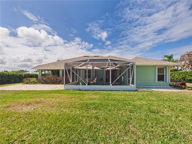 739 S Easy Street, Sebastian, FL 32958