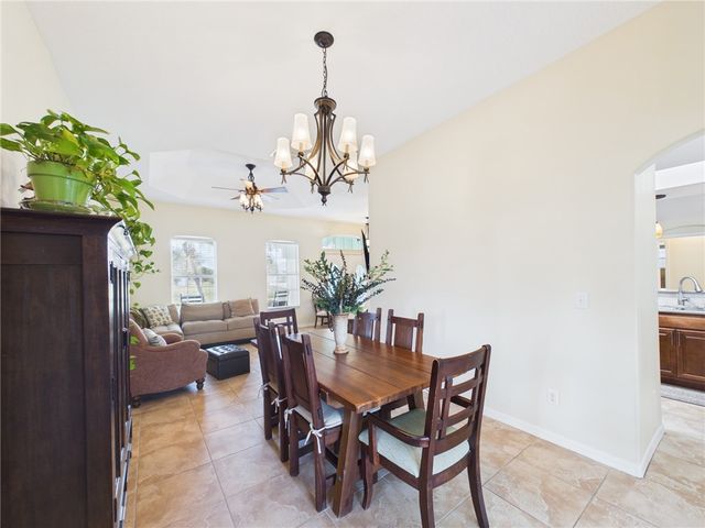 739 S Easy Street, Sebastian, FL 32958