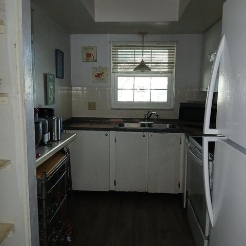 11200 102 AVENUE 23, Seminole, FL 33778