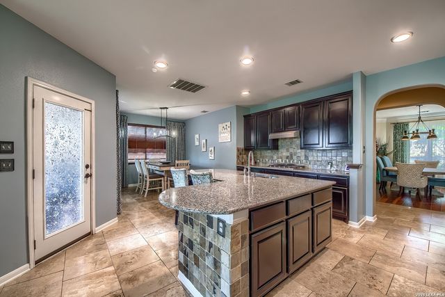 25614 Coronado Blf, San Antonio, TX 78260