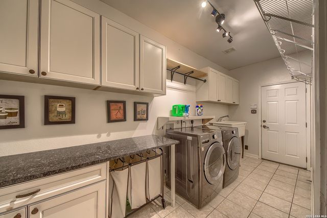 25614 Coronado Blf, San Antonio, TX 78260