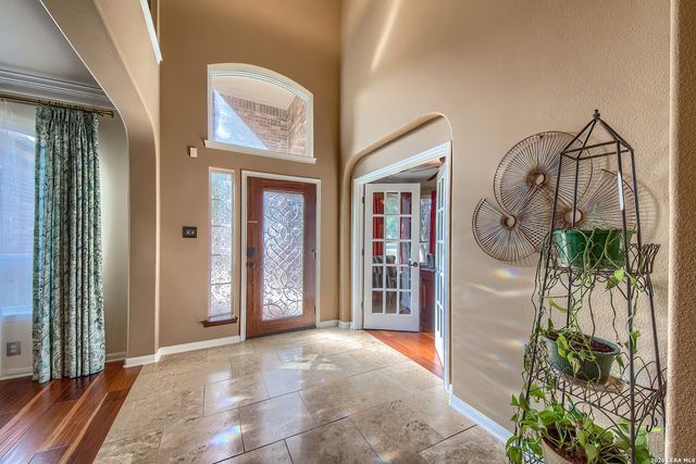 25614 Coronado Blf, San Antonio, TX 78260