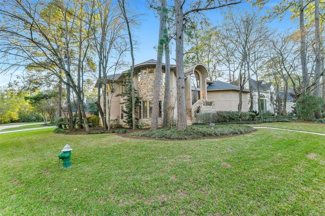 3 Hillside View Place, The Woodlands, TX 77381