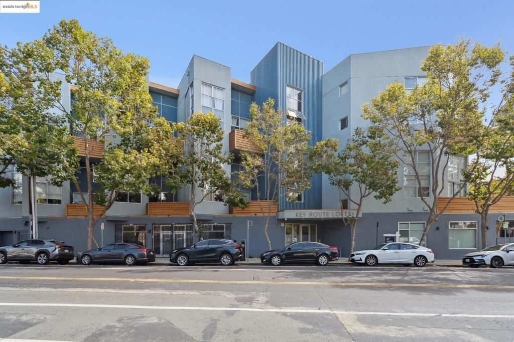 3960 Adeline St 303, Emeryville, CA 94608