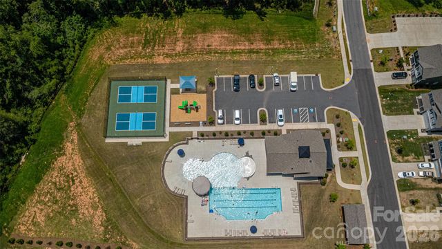 272 Court House Avenue, York, SC 29745