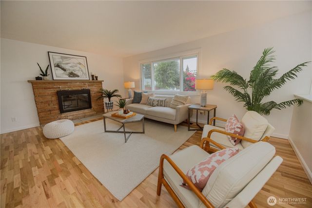 16850 31st Place S, Seatac, WA 98188