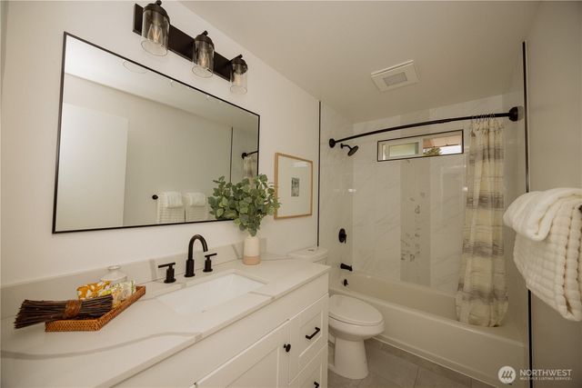 16850 31st Place S, Seatac, WA 98188