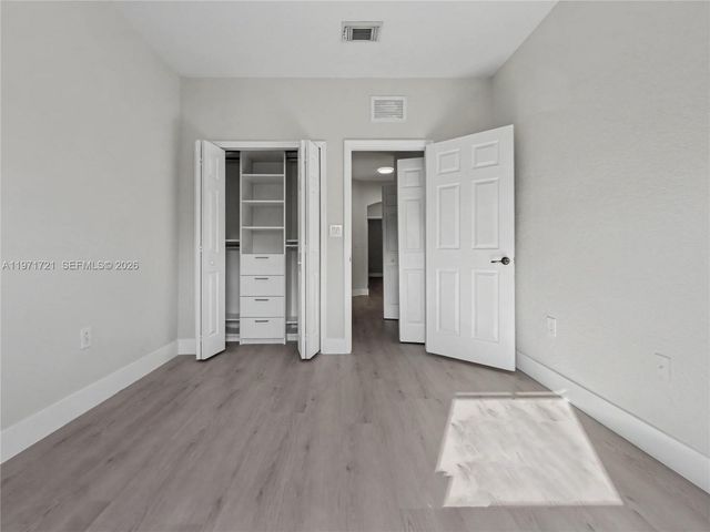 7876 NW 109th Path, Doral, FL 33178