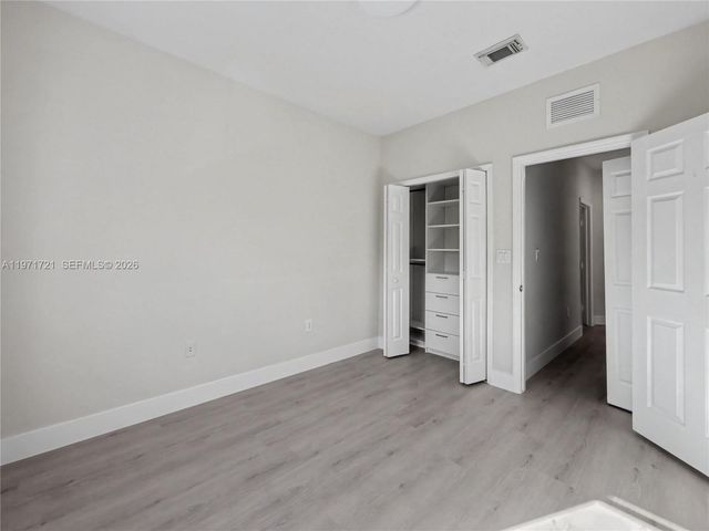 7876 NW 109th Path, Doral, FL 33178